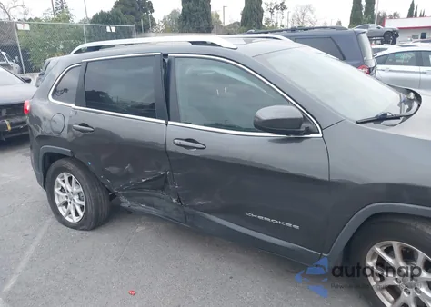 2016 Jeep Cherokee Latitude z USA, uszkodzony, nr VIN 1C4PJMCSXGW111131